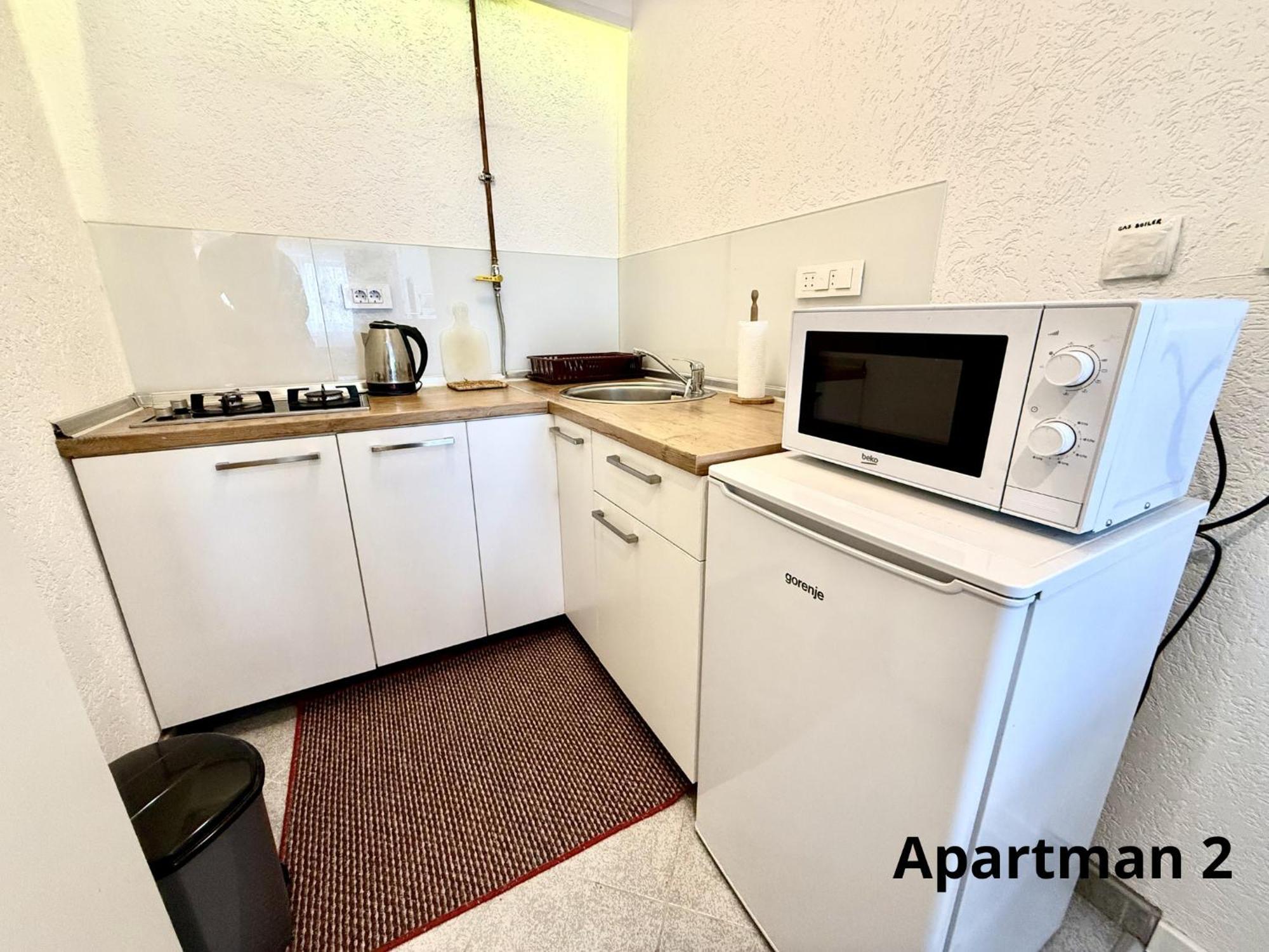 Apartman Slatki Dom 2 SJJ Esterno foto