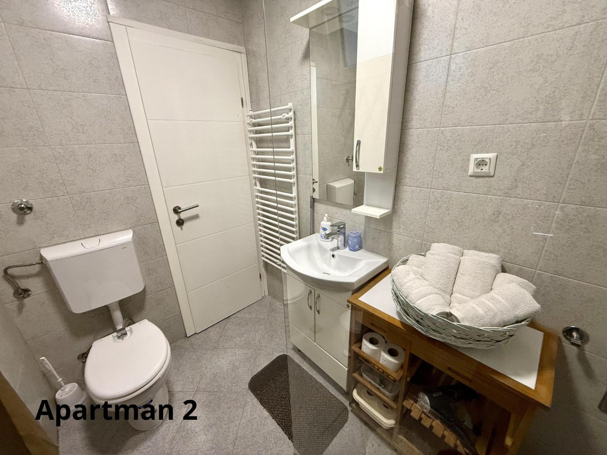 Apartman Slatki Dom 2 SJJ Esterno foto